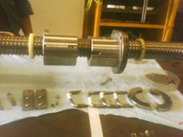 REPARACION A TORNILLO DE BOLAS  PARA EJES DE CONTROL NUMERICO